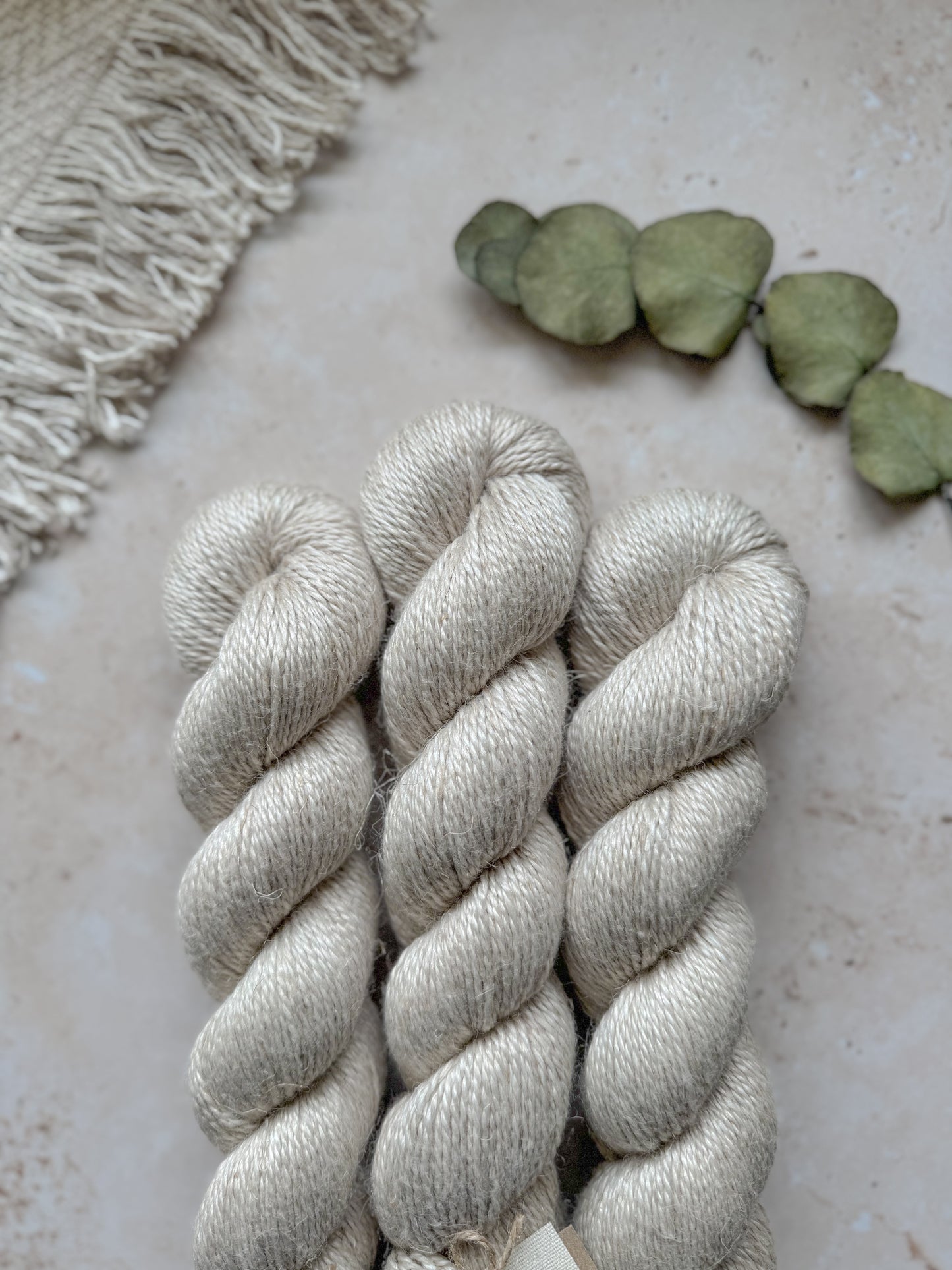 Heart Urchin - Linen DK