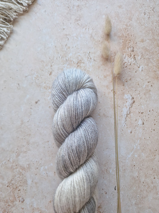 The Spectral Hare - Comfort DK