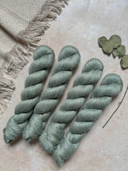 Studio Door - Linen DK