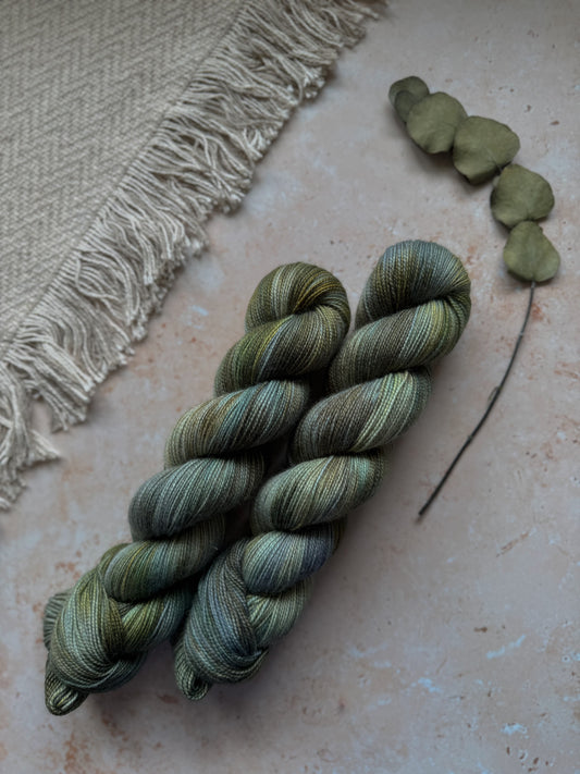 Intertidal - BFL Twist Sock