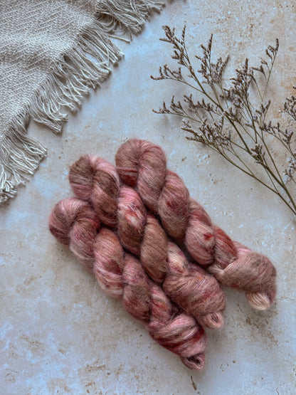 Fronds of Nitophyllum - Suri Silk Lace