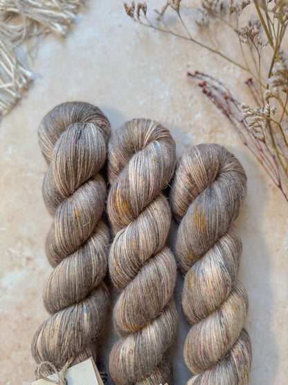 Tideworn Timber - Linen Fingering