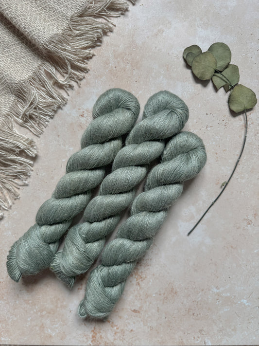 Studio Door - Linen Fingering