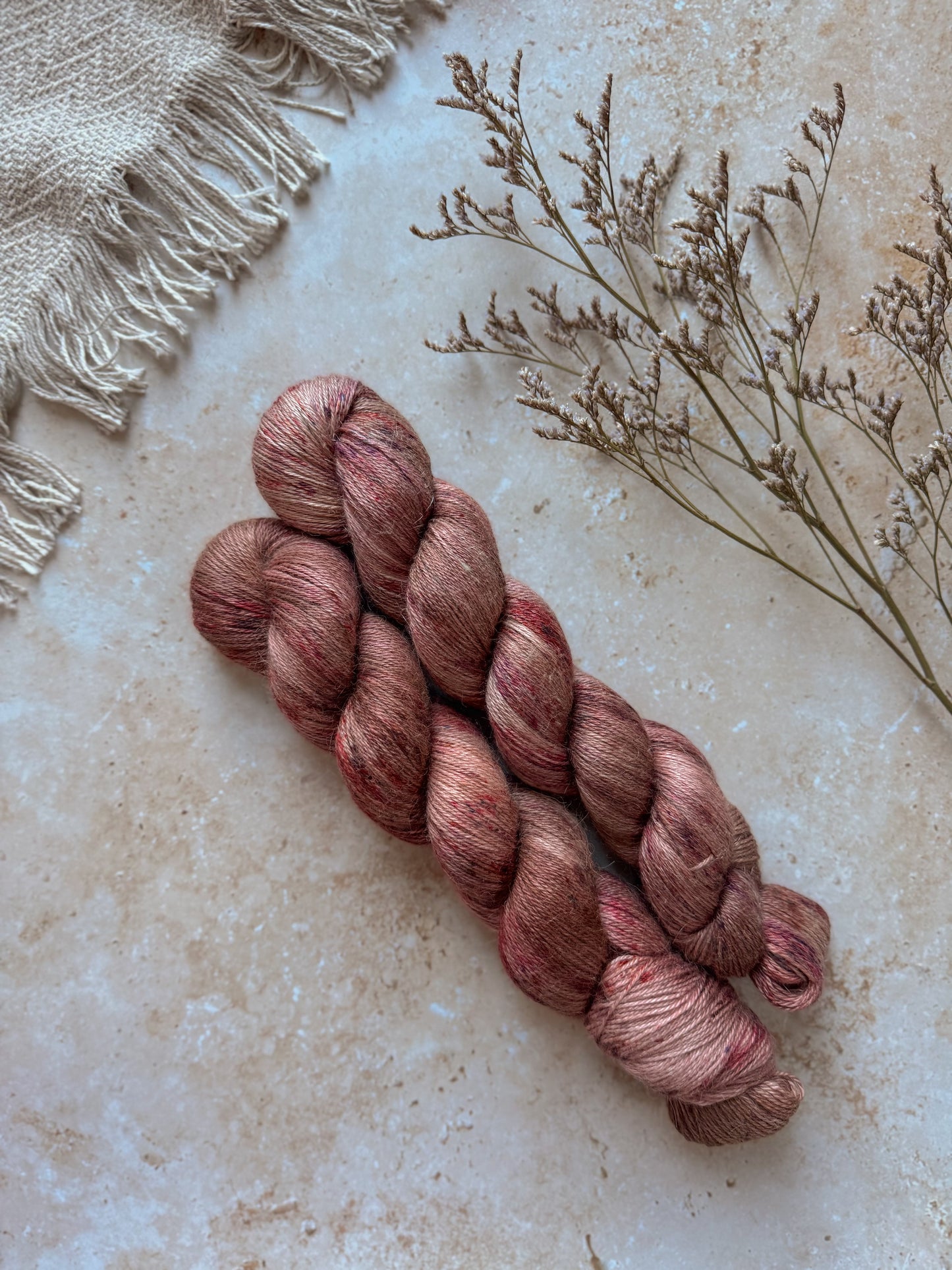 Fronds of Nitophyllum - Linen Fingering