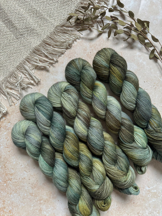 Intertidal - BFL Twist Sock