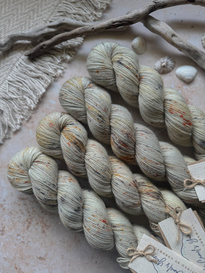 Strandline - BFL Twist Sock