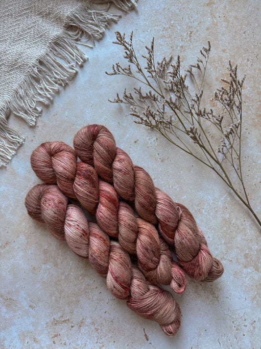 Fronds of Nitophyllum - Comfort Fingering
