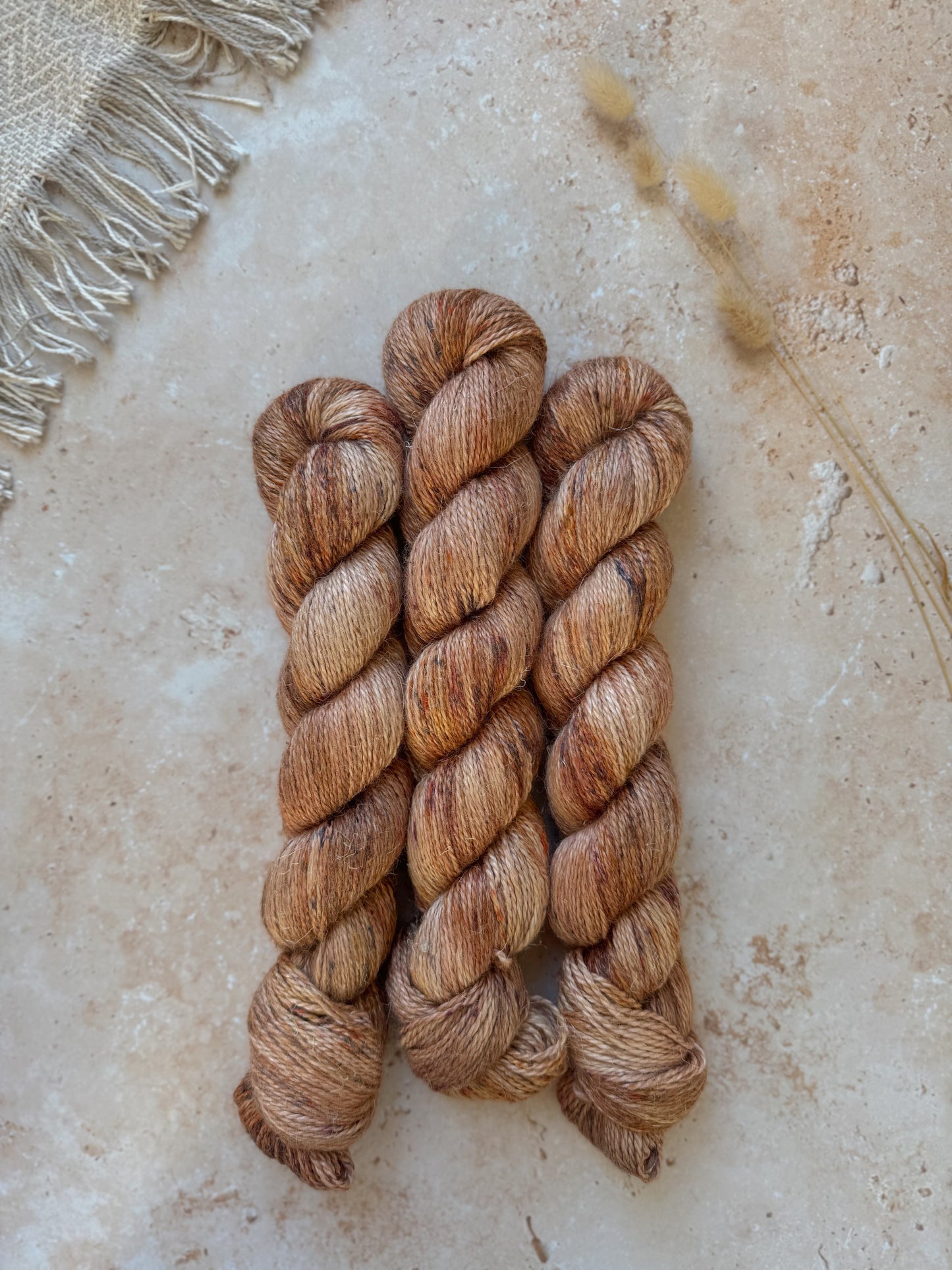 Kelp and Wrack - Linen DK