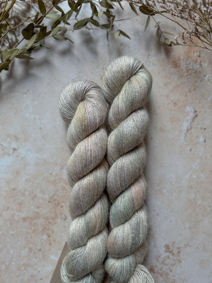 Lakeside Reflections - Linen Fingering