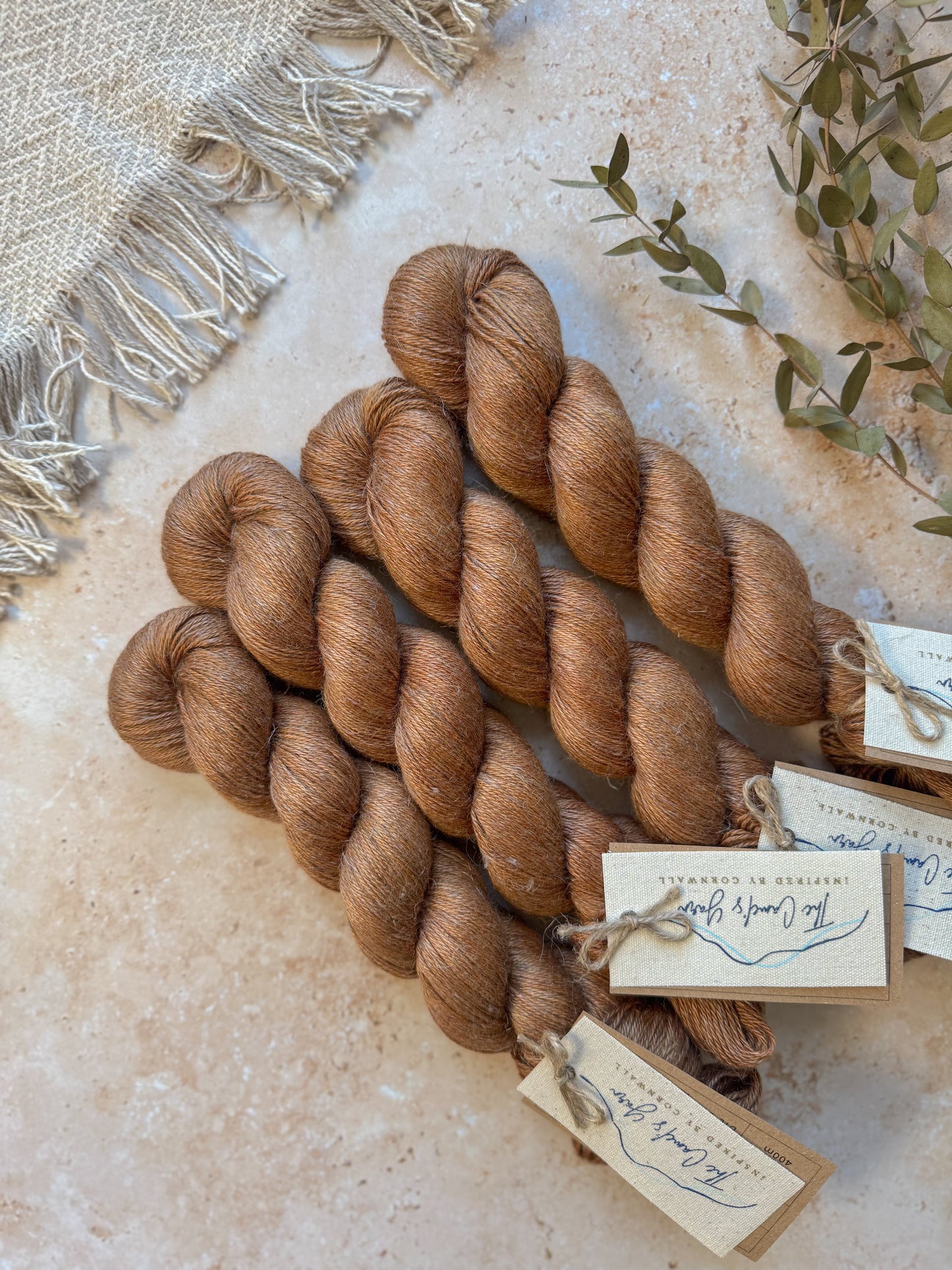 Chimney Stack - Linen Fingering