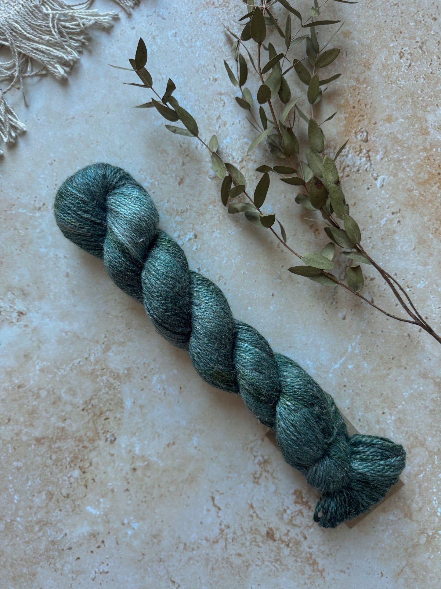 By The Wind Sailor - Linen DK